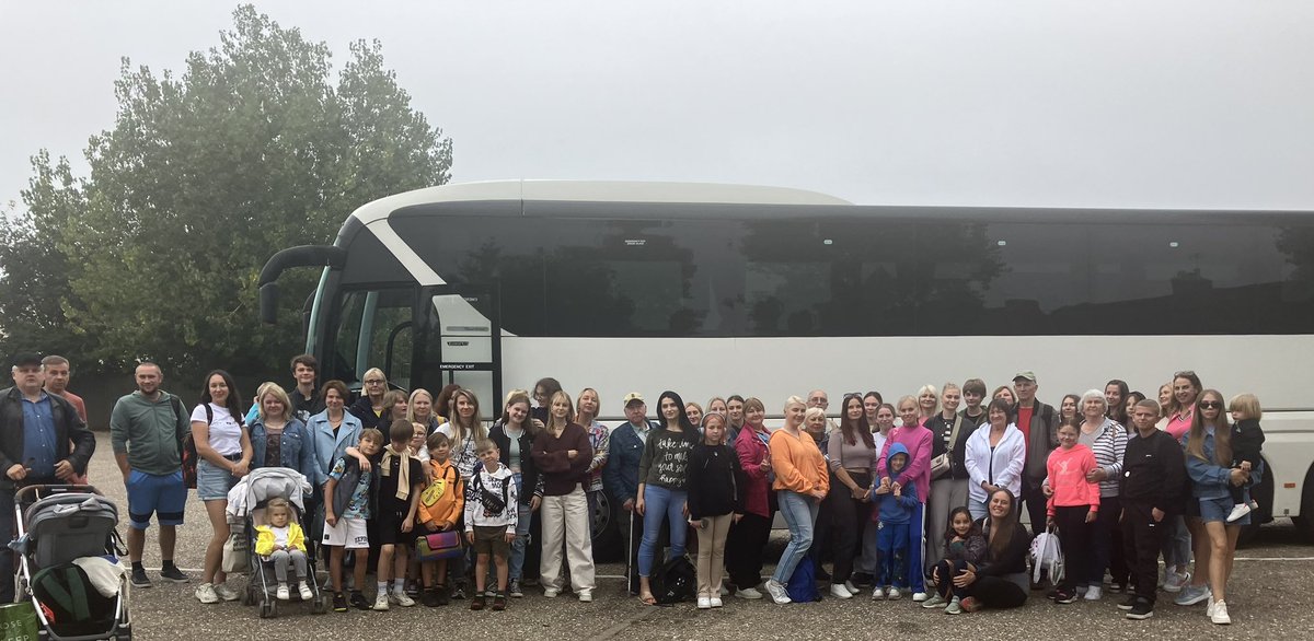 Lovely day trip to Hunstanton for our local Ukrainian families! 🏖️ 
Funded by Lincolnshire Community Foundation in partnership with Lincolnshire County Council’s Homes for
Ukraine Team. @LincolnshireCF