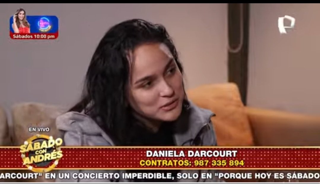Rating90's tweet photo. CHIBOLIN c/n Daniela Darcourt
- Andres Hurtado viajo a Argentina a entrevistar a Daniela a raíz de su gira
-Le acaba de dar un regalo en vivo
-Daniela esta cantando en vivo sus éxitos.
POR ESO DANIELA ES CORRUPTA O ALGO LE DEBE A CHIBOLIN? CUANDO LO HACE CON TODOS SUS INVITADOS https://t.co/ecyqK1It4b