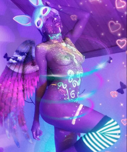 APClips pays me 10-20% more than other platforms, so i LOVE when you buy my vids there! ?  ⭐️ https://t<a href="/tag/apclips"class="tags"><span>#apclips</span></a>