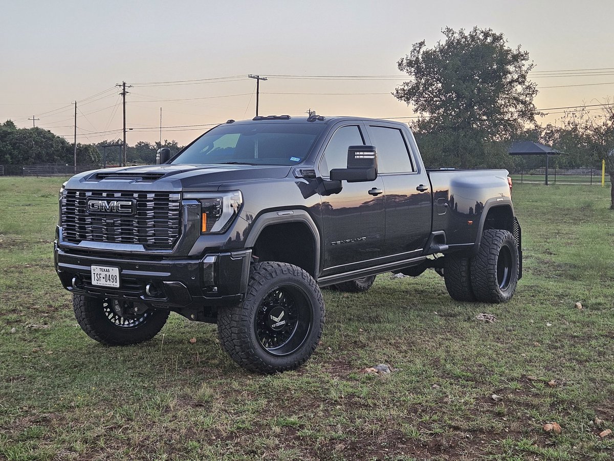 6A Ranch (@texastum) on Twitter photo 