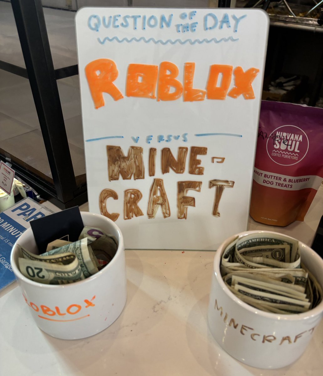 AlexArchitects tweet media