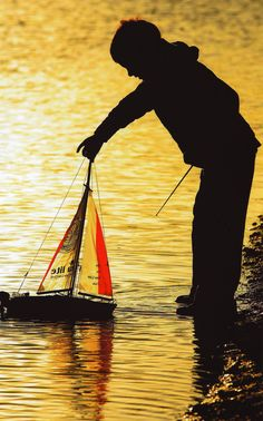 ReallyMysterio1's tweet image. Children should be playing with boats - not practicing shooter drills #BanAssaultWeaponsNow 💙💙🌊🌊🌊🌊 @carlosvictorva6 @climatechang824 @FLWillRegret22 @Catheri92512887 @1drcole @jcae2008 @SPBMcKenna @1JustHere4Facts @zozo24kts @RD1054 @FrankMikeDavis1 @Teach_WA @BreakingKind