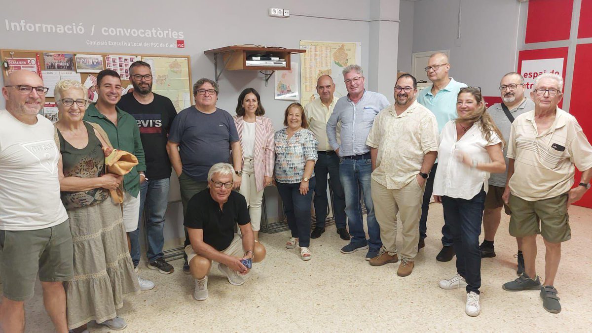 PSC_CampdeTgn's tweet image. El @psccunit ha escollit nova executiva d’Agrupació encapçalada pel company Germán Milara com a Primer Secretari.

Sorts i encerts al Germán, el José María, l’Ismael, la Teresa i al Reyes en aquesta nova etapa! ♥️

#Cunit #PSC