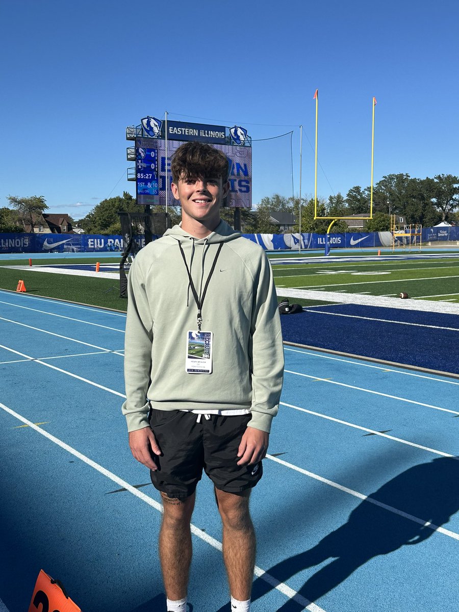 Henry Weaver (@weaver_hs) on Twitter photo I had a great game day visit today at <a href="/EIU_FB/">Eastern Illinois Football</a>. I enjoyed meeting the coaching staff and hearing their message about family.
<a href="/CoachMillz_/">Millz2BeMade Training</a> <a href="/coach_craig21/">Jawon Craig</a> <a href="/Coach_TPugh/">Turner Pugh</a> <a href="/CoachFlemingEIU/">Maurice Fleming</a> <a href="/CoachStrobel/">Andrew Strobel</a> <a href="/FB_Coach_Wilk/">Chris Wilkerson</a> I had a great game day visit today at <a href="/EIU_FB/">Eastern Illinois Football</a>. I enjoyed meeting the coaching staff and hearing their message about family.
<a href="/CoachMillz_/">Millz2BeMade Training</a> <a href="/coach_craig21/">Jawon Craig</a> <a href="/Coach_TPugh/">Turner Pugh</a> <a href="/CoachFlemingEIU/">Maurice Fleming</a> <a href="/CoachStrobel/">Andrew Strobel</a> <a href="/FB_Coach_Wilk/">Chris Wilkerson</a>