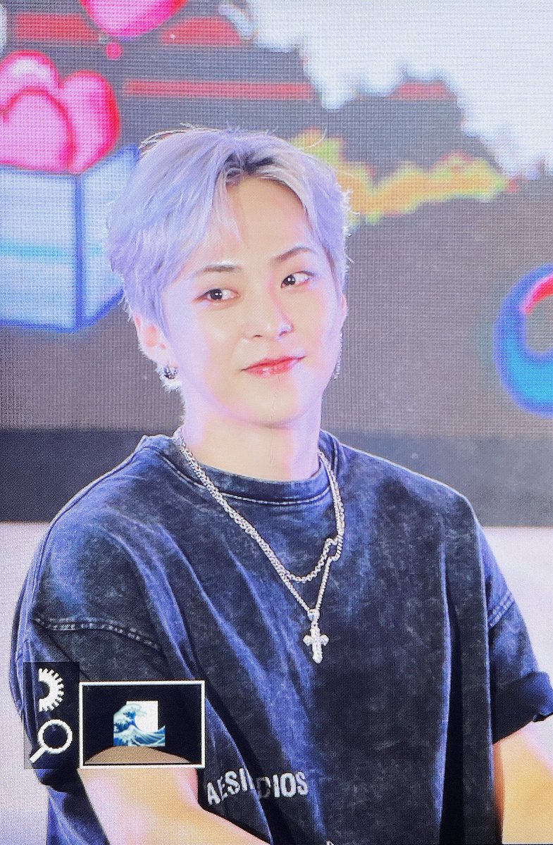 dive900326's tweet photo. 240907 어제 기절해서,,ㅎ #시우민 #XIUMIN https://t.co/fAet0nHOSt