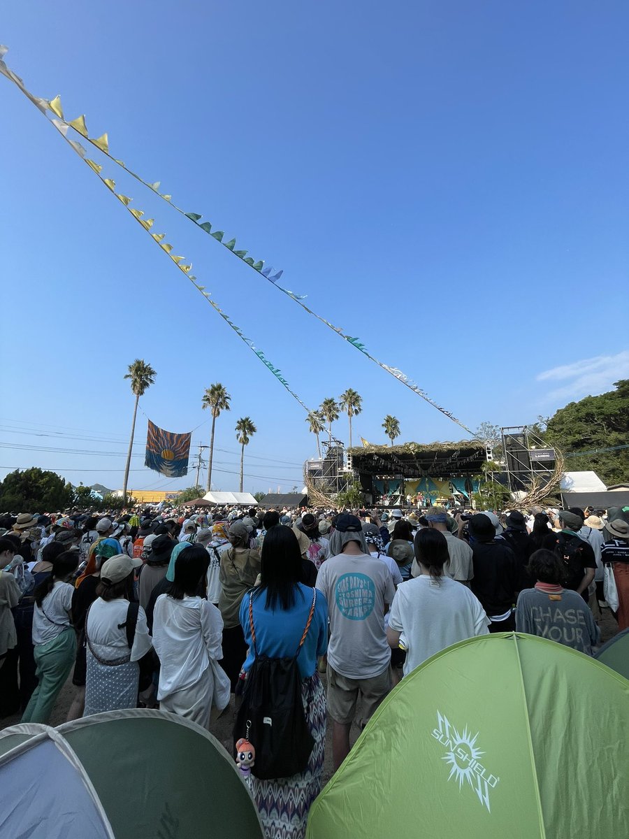心をサンセットライブ会場に置いてきてしまって仕事にならない