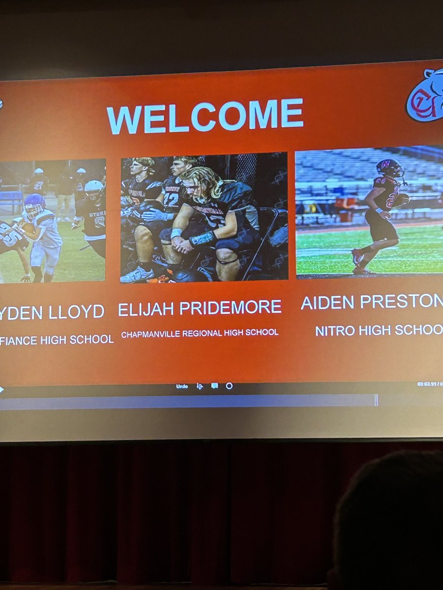 elipridemore55's tweet photo. So grateful to be invited to Concords home opener against blue field state 
@CRHSTigersFB  @ConcordFootball @zacharybelche11 https://t.co/kvhGb3ymbj