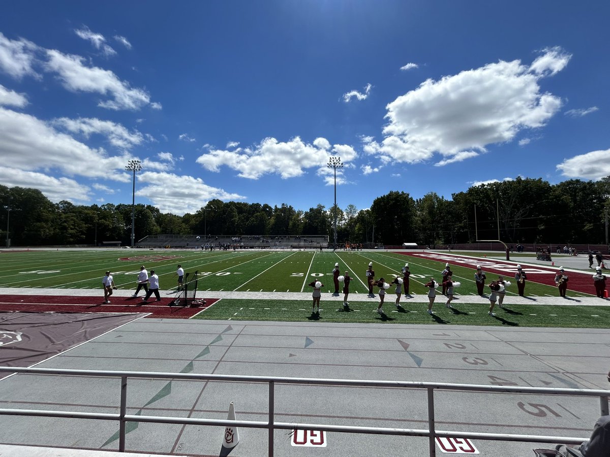 elipridemore55's tweet photo. So grateful to be invited to Concords home opener against blue field state 
@CRHSTigersFB  @ConcordFootball @zacharybelche11 https://t.co/kvhGb3ymbj