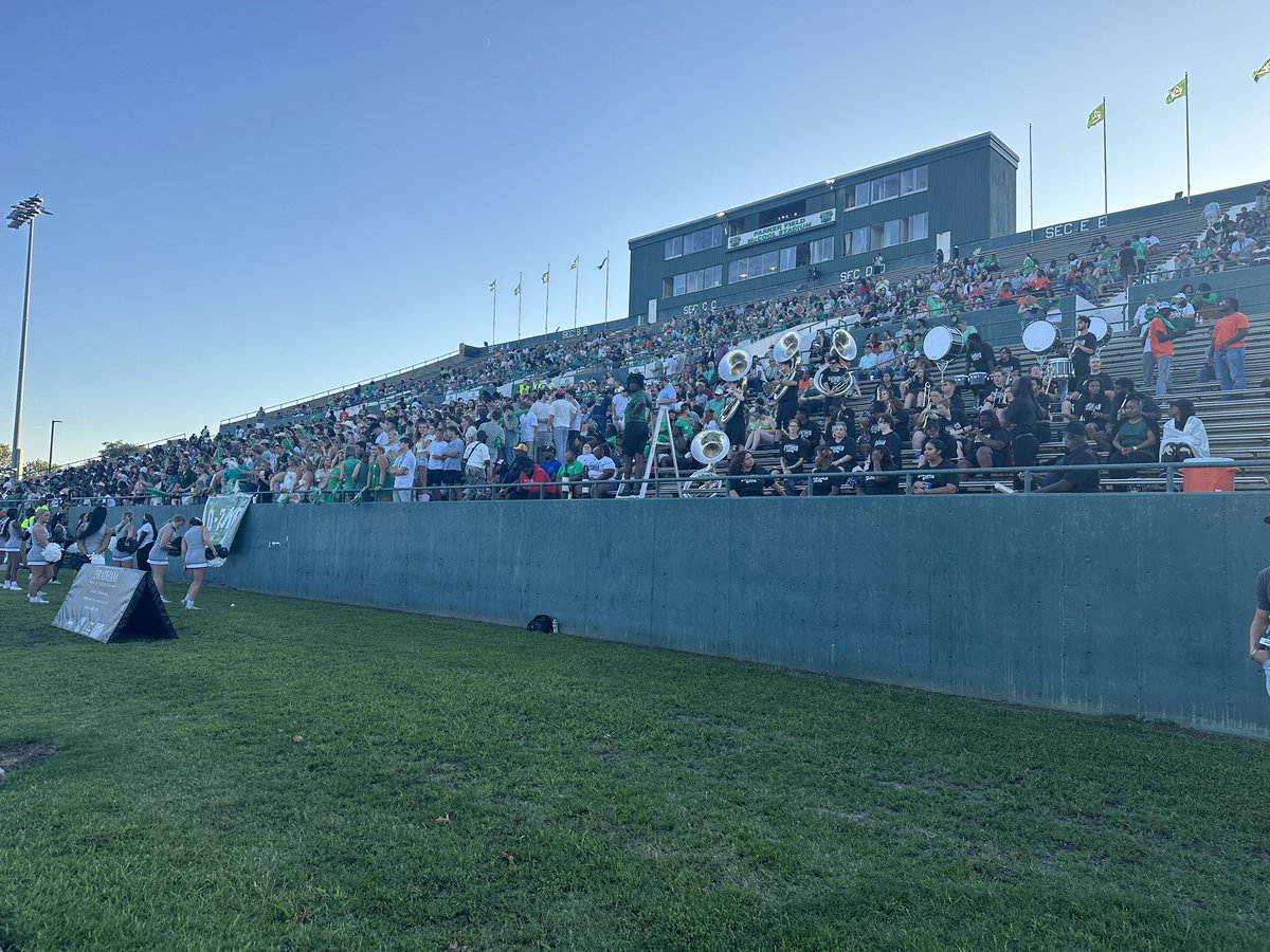 Great win for <a href="/DeltaStateFB/">#DSUFamily</a> over Missouri S&amp;T on Pig Pickin! #DSUFamily