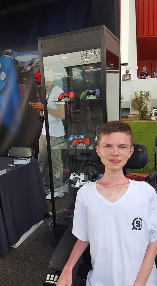 How time flies 8 Years ago JCap’s debut into the CoD scene…1st person JCap met was <a href="/HollyyLive/">OpTic Holly</a> <a href="/SCUFDunc/">Duncan Ironmonger</a> <a href="/H3CZ/">OpTic HecZ</a> <a href="/OpTic/">OpTic</a> 3 years 16 Tournaments…Epic! Awesome <a href="/CallofDuty/">Call of Duty</a> <a href="/CODLeague/">Call of Duty League</a> <a href="/MrAdamAp/">Adam Apicella</a>