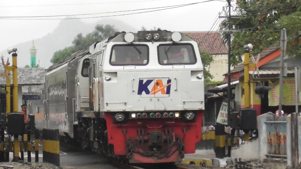DaopNj's tweet photo. Ka 7013A Malabar Gen 2 Masuk St. Tulungagung https://t.co/r0WyReUn2f
