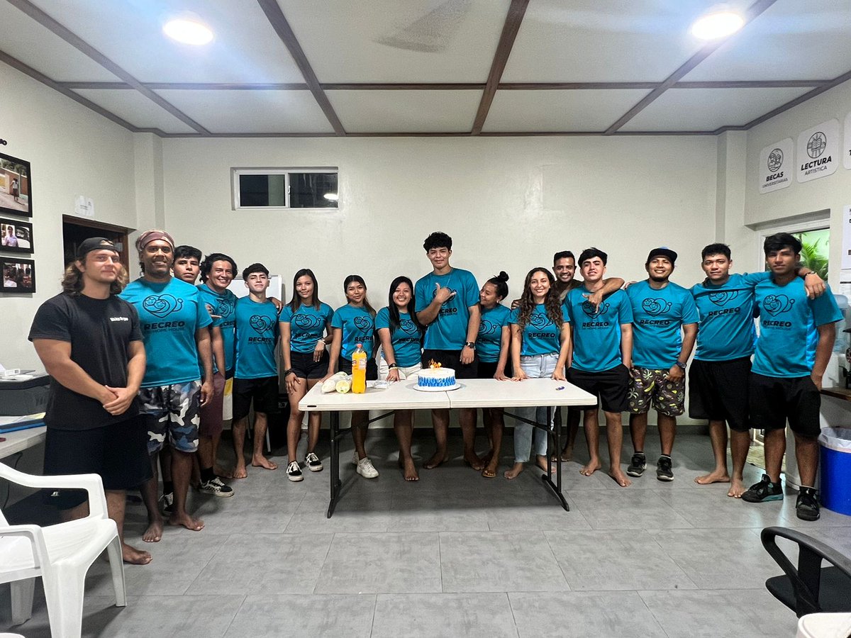 Valenzuela El zonte El salvador Ⓡ tweet media