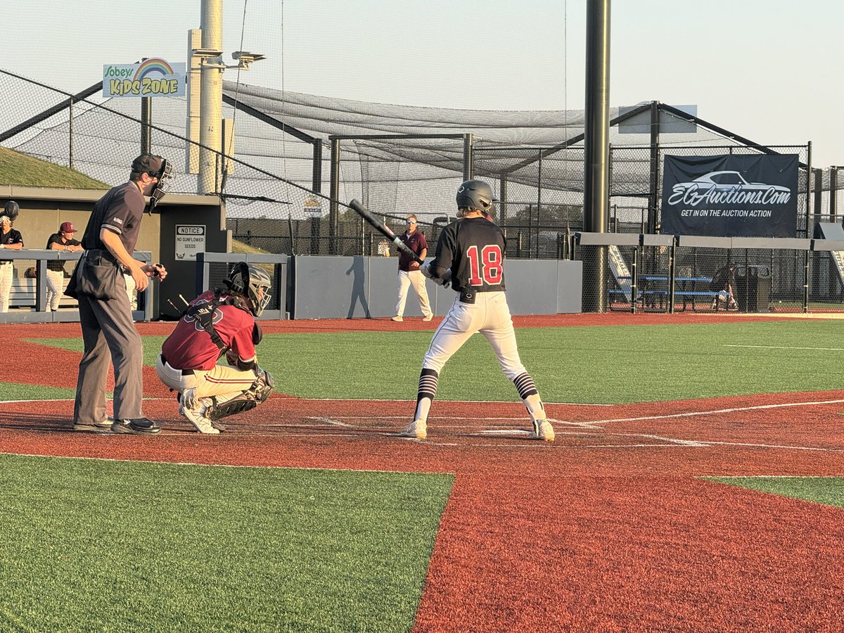 Jets go 2-0 on day 2 of Gulls tournie. 10-8 over AHP and 5-3 over St Joe.  Coldwell with win and Thiessen save. Kozicki with win and Bevans with save in game 2.  Several good offensive days. 9:30 am tomorrow.