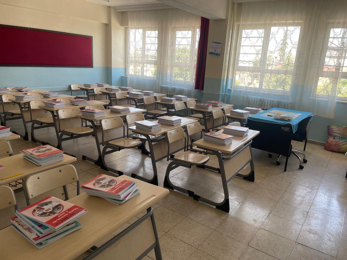 Okulumuz yeni eğitim ve öğretim yılına hazır tüm öğretmen ve öğrencilerimize kolaylıklar dileriz <a href="/Yusuf__Tekin/">Yusuf Tekin</a> <a href="/kemalcebervali/">Kemal Çeber</a> <a href="/erdalkilinc27/">Dr.Erdal KILINÇ</a>  <a href="/burhan_yuksel23/">Burhan Yüksel</a> <a href="/katranci_mehmet/">Mehmet KATRANCI</a>