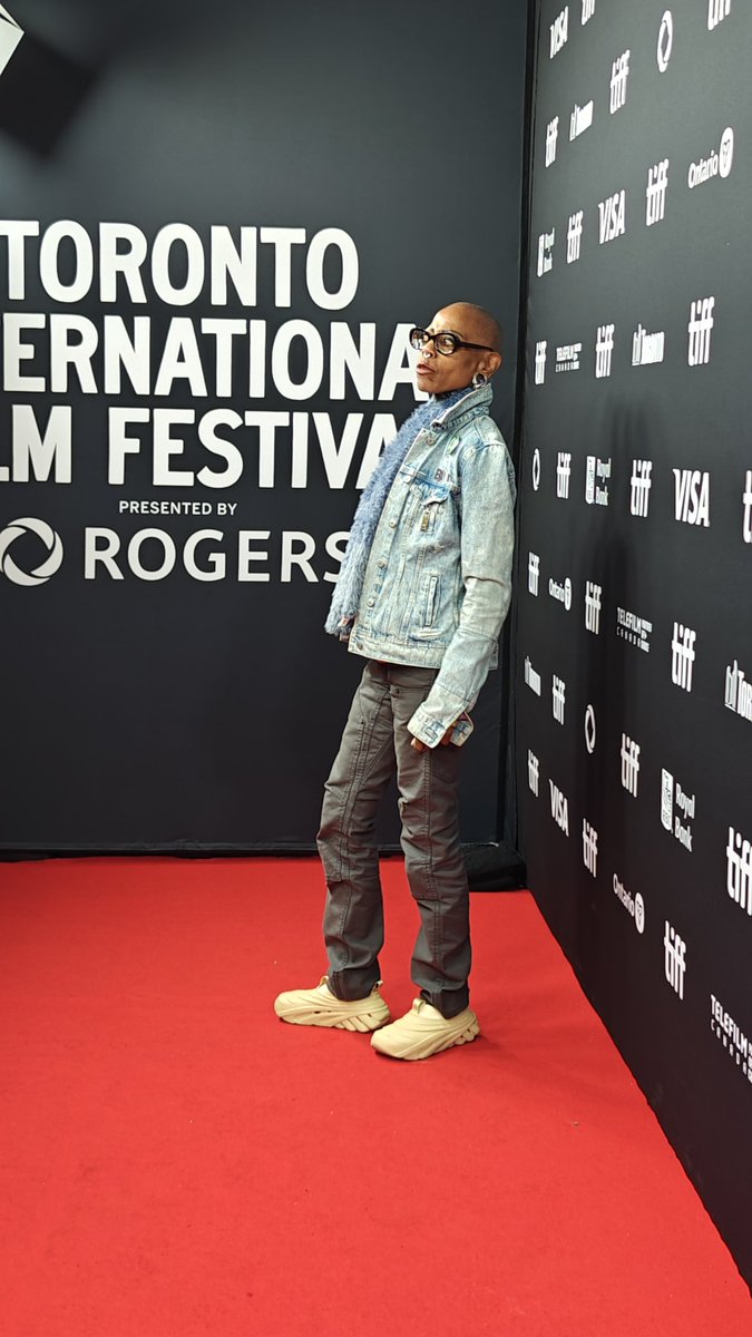 thedaynaeileen's tweet image. A great #MidnightMadness carpet at #TIFF2024 for #Ick

#tiff #tiff24