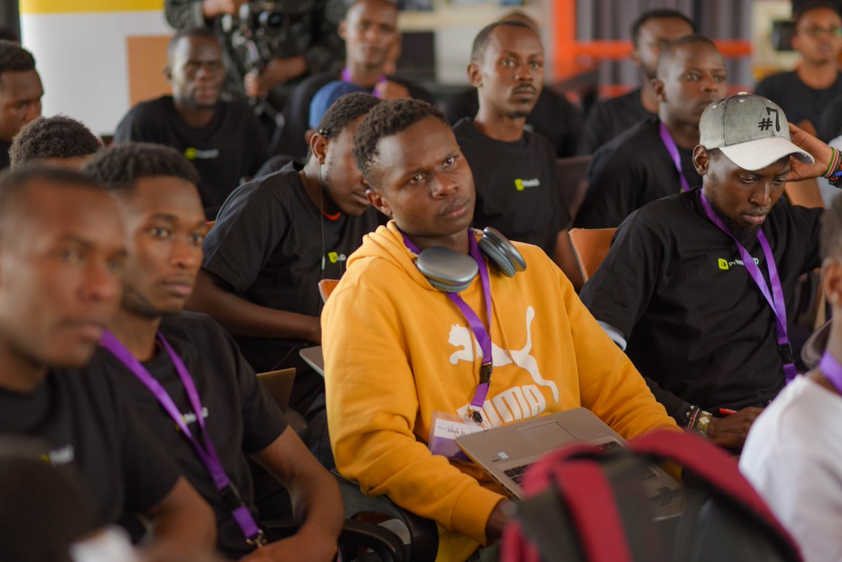 We’re ready to kick off the last day! 

Teams will be submitting their final projects by 10:00 AM, and from 10:00 to 11:00, our judges will select the winning teams. 

The final presentations will take place at 11:00 AM—can’t wait to see what our brilliant hackers have built! 🚀