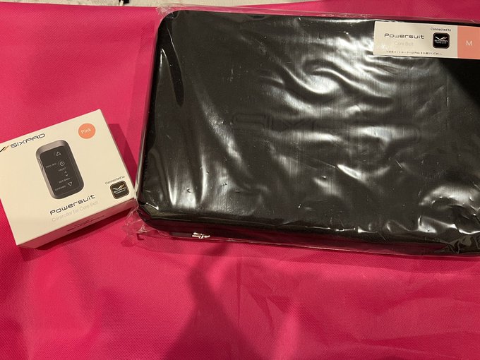 Amazonの欲しいものリストから お誕生日プレゼント皆さんありがとう✨️さっそく全部使ってます✨️  あ、あとストへのプレゼントもありがとうございます✨️  うちは9日ずれで親子共々誕生日なのでおうちでのBirthdayはストの誕生日12日にやる事にしてるのでまだケーキ食べてないのです✨️