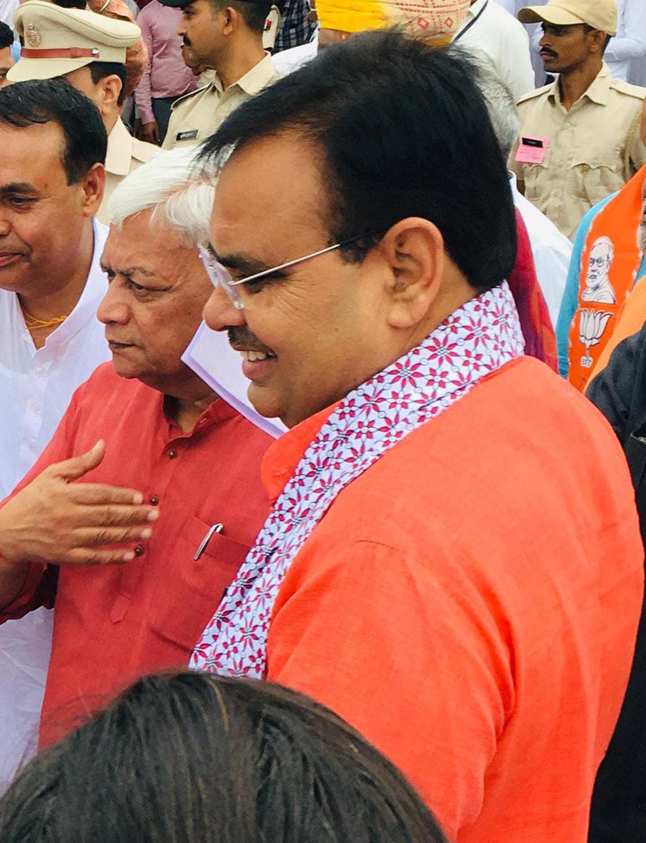 एकमात्र राज्य राजस्थान, जहा समान काम पर समान वेतन नहीं। ❌❌
ये कंप्यूटर अनुदेशक पर कुठाराघात कब तक चलेगा?
#कम्प्यूटर_अनुदेशक_कैडर_रिव्यू
#कम्प्यूटर_अनुदेशक_वेतन_विसंगति
#कम्प्यूटर_अनुदेशक_सम्मेलन_15_Sep

#मुख्यमंत्री 
#भजनलाल