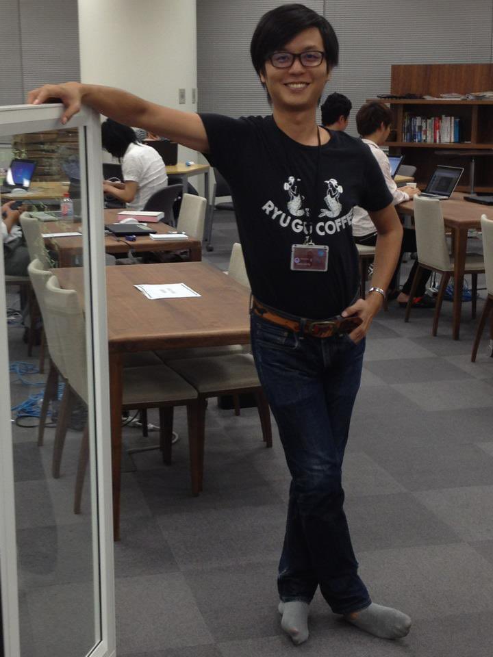 I am staying at Onsen-Ryokan today but when I was at the entrance, the staff asked me like “Are you MR ZHANG from reservation?” and she seemed to have massive confidence for it so I just was about to say yes.

fyi, I will share this pic of me at my most Mr. Zhang like in 2012