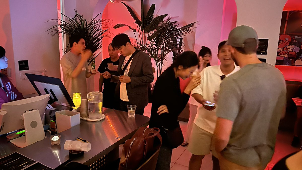 fhethereum's tweet photo. Thank you all for coming to #KMemeNight! Hope you all enjoyed the live DJ party. It was an honor to have all @base culture leaders - @MrMigglesOnBase @g0dbase @DoisBased @Toshi_base 
and amazing creators like @FidelionNFT @Moutai_Sol @BEANS_ARB @Kaiablackcat 
Web3 native culture / entertainment will rise up again 📈
Thank you for co-hosting the event my fren @stvol_official