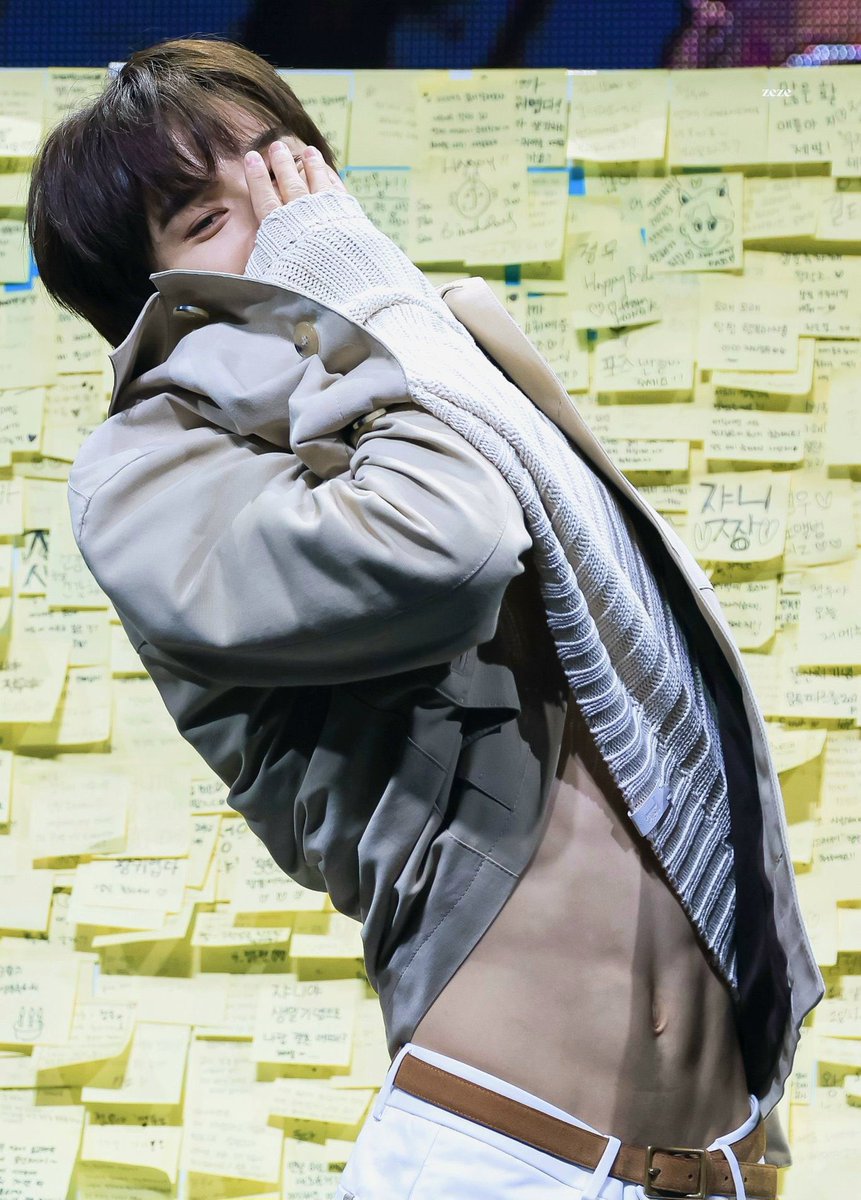jungwoo tweet media