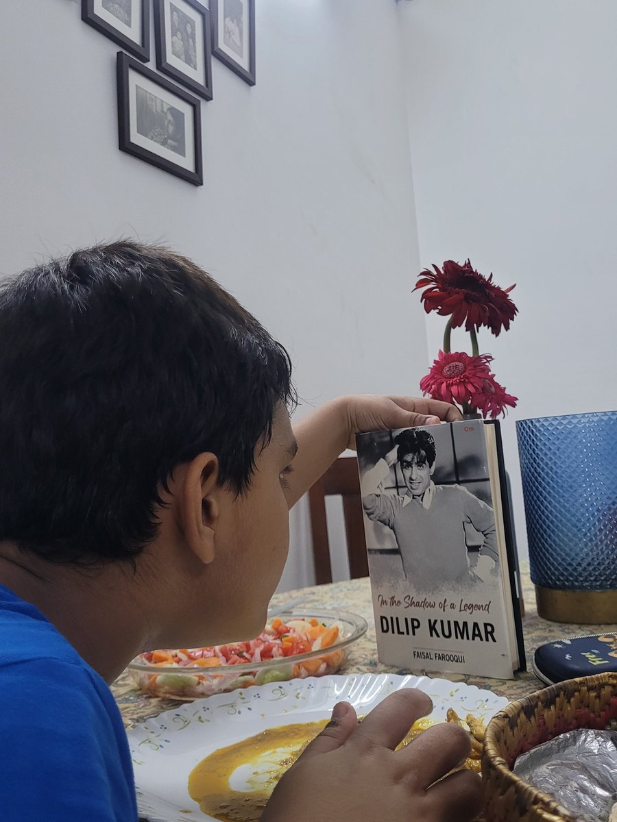 qudsiya_Ah's tweet photo. Dilip Kumar's magic endures years after he passed away! This 7-year-old @iamsrk fan born 72 years after Dilip Kumar's 1st film 'Jwar Bhata' released in 1944 is totally enchanted after discovering one of the all time greats of #Bollywood also known as tragedy king @FAISALmouthshut https://t.co/VIT0NOFmdJ