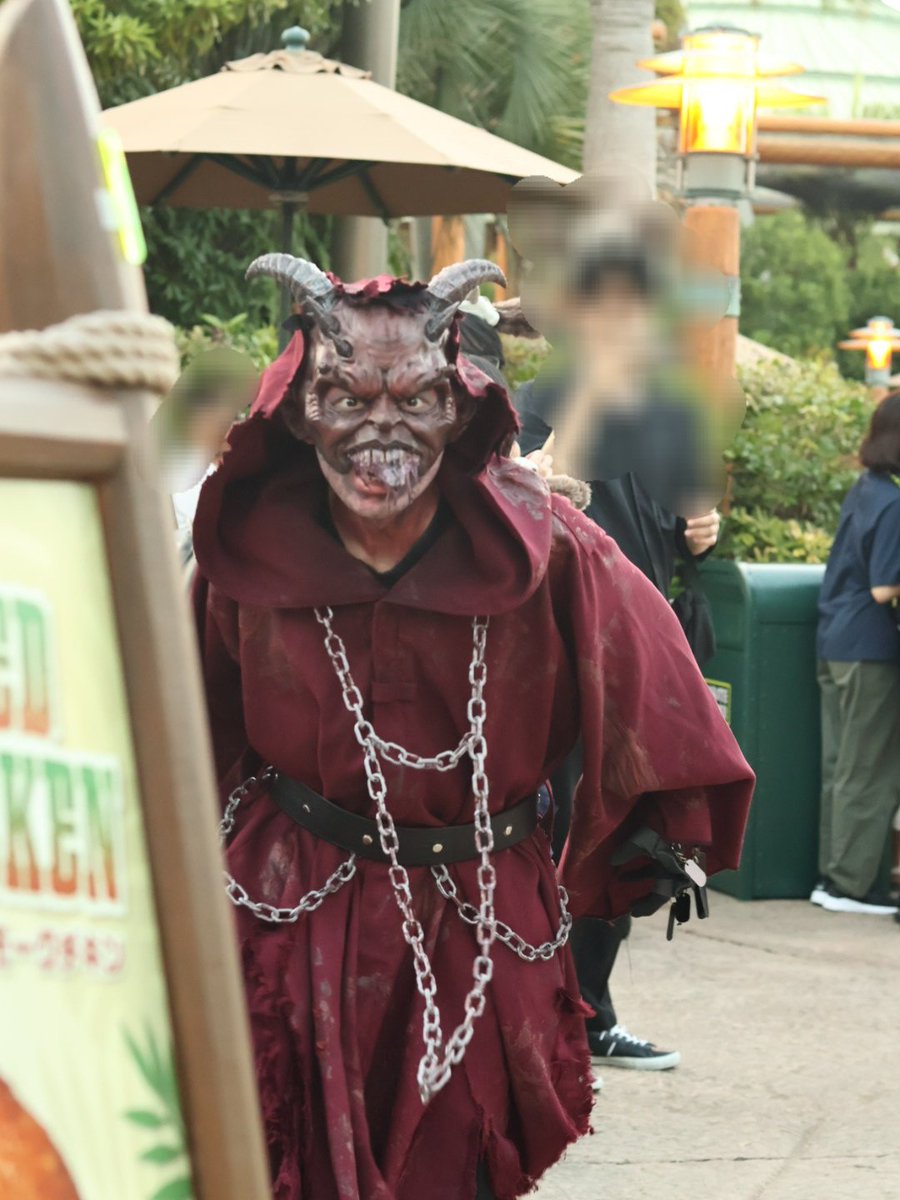 Ht7E4un's tweet photo. 9/7ホラーナイト
ｲﾝﾌｧｰﾅﾙ・ｻﾝｸﾀﾑ
 #USJハロウィン  #HRN2024 https://t.co/UxK6paZQFF
