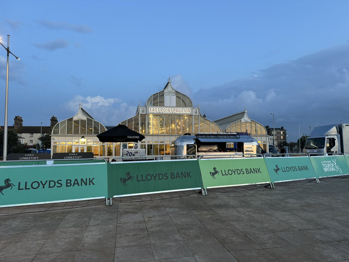 benporter80's tweet photo. Lowestoft getting ready for the tour #TourOfBritain #eastsuffolkcouncil https://t.co/xx9mhjhujj