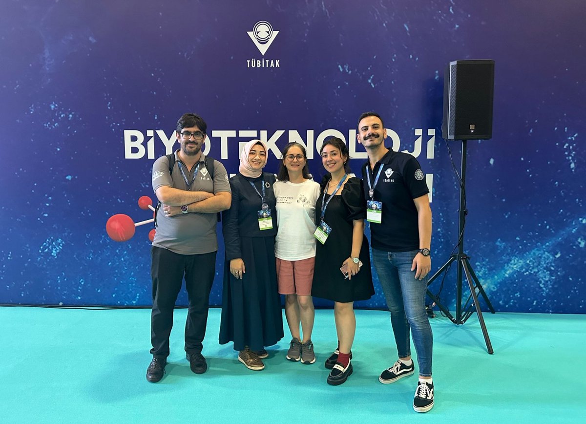 Hayatımın en güzel günlerinden biriydi #TEKOFESTAKDENİZ de <a href="/CihanTastan_PhD/">Cihan Taştan, PhD</a> hocam <a href="/RaDiChallenge/">RaDiChal</a> ekibinden <a href="/haleahsenbabar/">HALE AHSEN BABAR</a> <a href="/ozumkilic/">Özüm Kılıç</a>, Cemre can, Güven hocam diğer kıymetli Jüri hocalarım ve takımlarla bir arada olmak tarifsiz bir duyguydu iyiki varsınız🥰🧬👨‍🔬