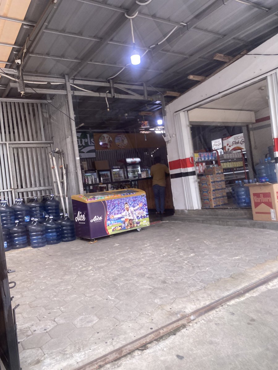 Dimana kah warung ini?
