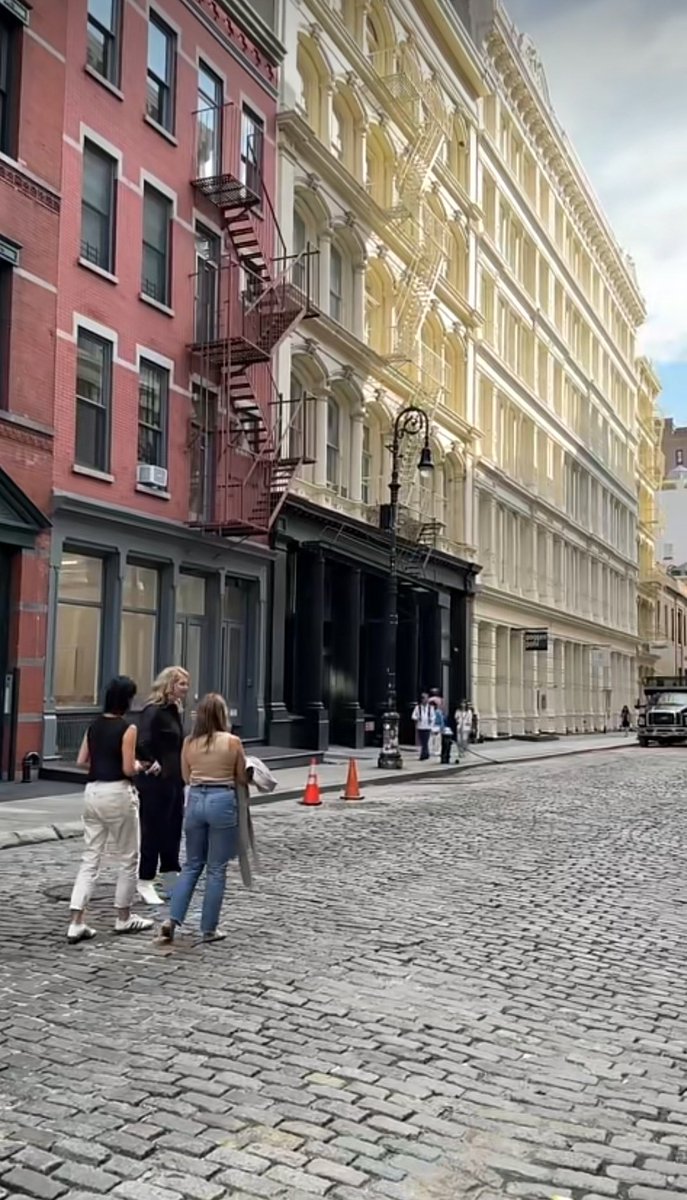 قد تكون الرحلة التي تخاف خوضها هي أنجح رحلات حياتك..
#صباح_الخير