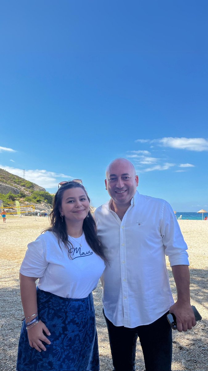 dedim ki fotograf cekinebilir miyiz
dedi ki come on come on
<a href="/selimyuhay/">Mimar Selim YUHAY</a> #archfest #foça #izmir