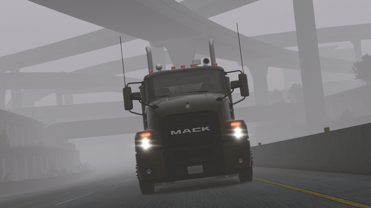 netsynetsy's tweet photo. @SCSsoftware Some recent favorites from #AmericanTruckSimulator: https://t.co/WpVrSgTKxh