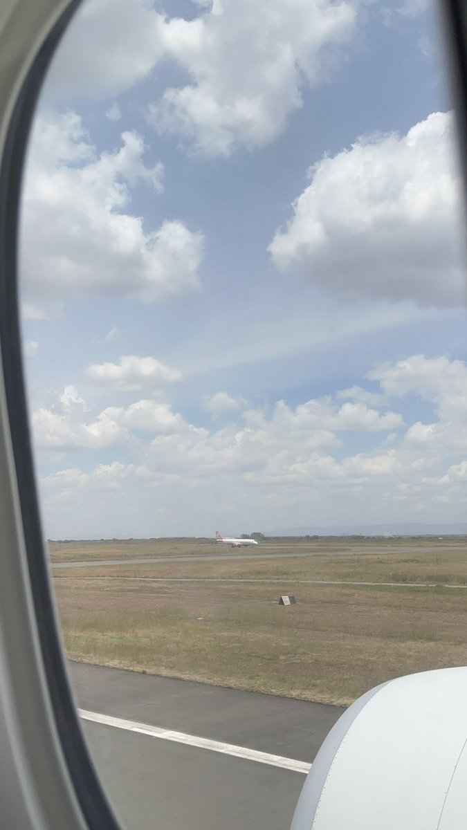Landed in Nairobi 🇰🇪 Who else is here for <a href="/ETHSafari/">ETHSafari</a> 🦄 ?!