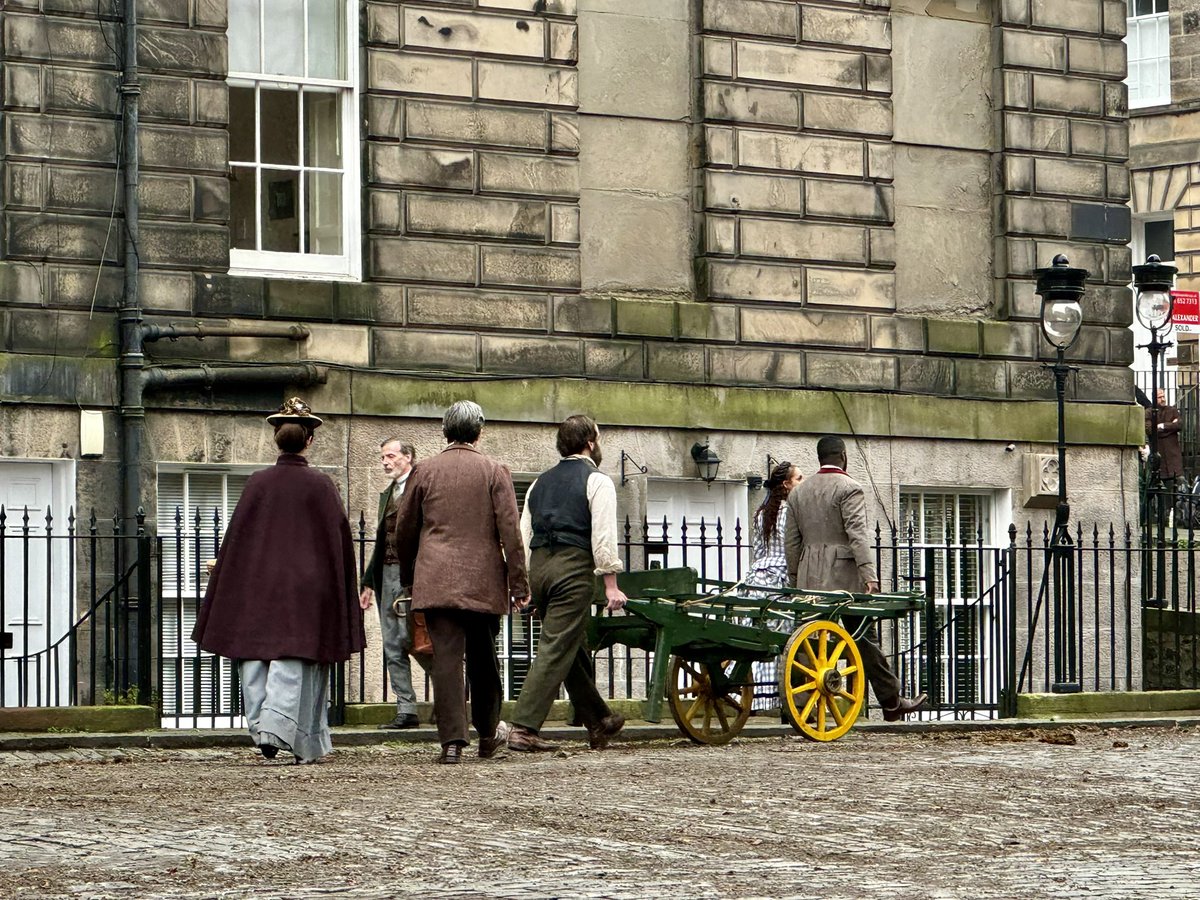 Dr Steven Maxwell tweet media