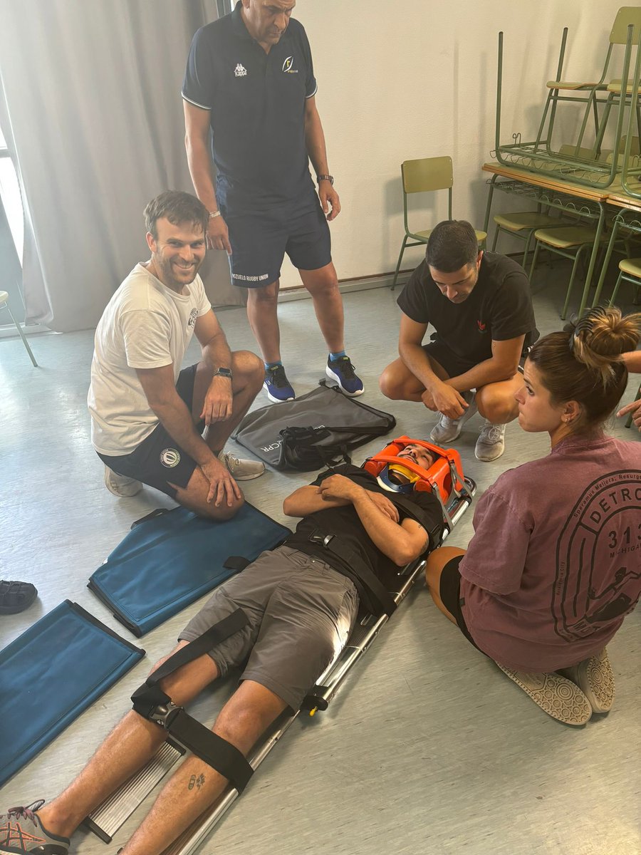 Escuela Nacional de Entrenamiento y Educación FER tweet media