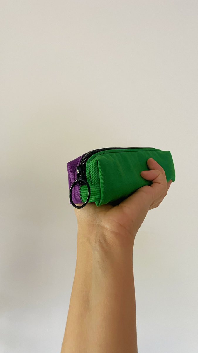 Tu ja tens llestos els teus corticoles? Si et cal un estoig flama, ja saps! 😎✨