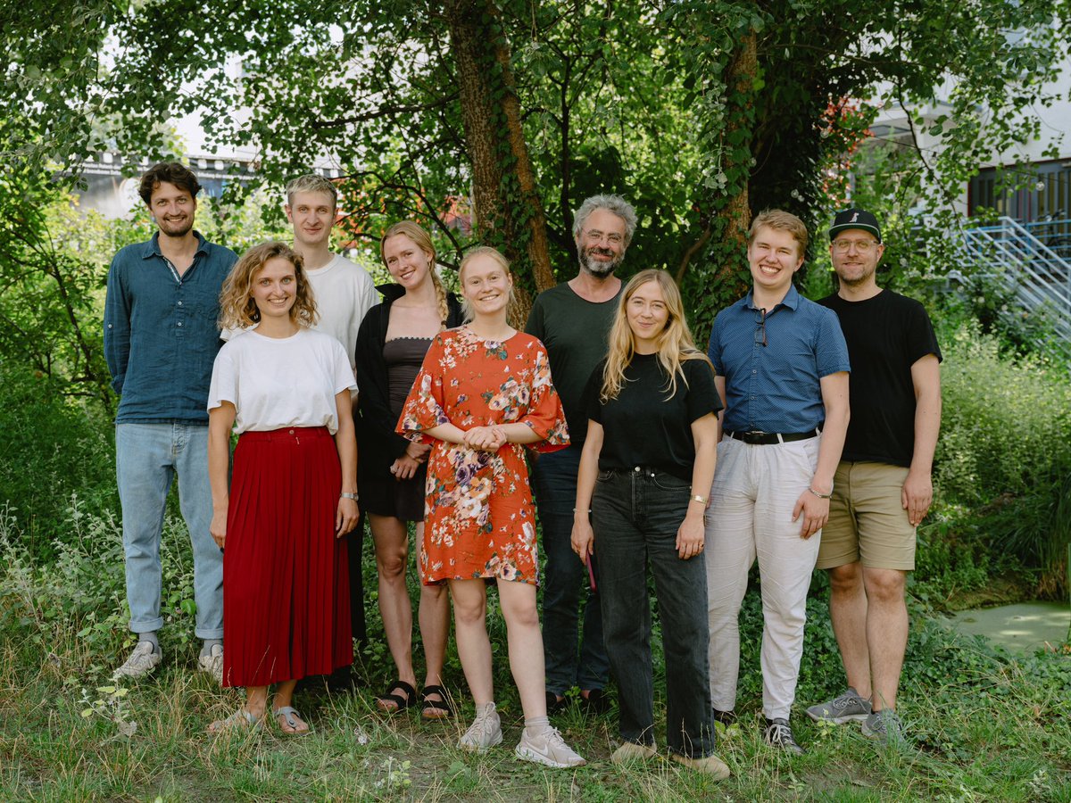 Wir freuen uns sehr, dass das Thüringen-Projekt mit dem #PowerForDemocracy-Award ausgezeichnet wurde! Mit unserer Arbeit wollen wir darüber aufklären, wie autoritäre Kräfte unserer #Demokratie schaden können. Denn: Nur eine vorbereitete Demokratie ist widerstandsfähig.