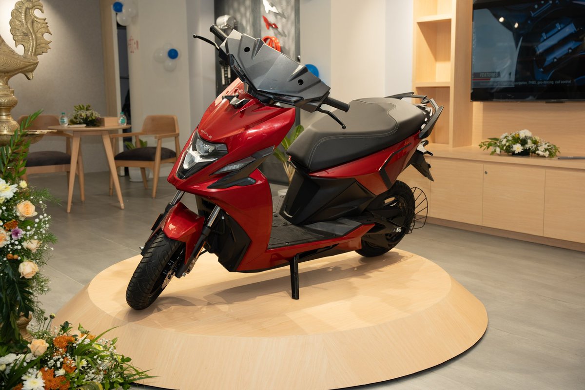 🚀 🚀 The **Simple Store** is now open in Rajajinagar, Bengaluru ! Discover the future of mobility with our latest Super EV, a true innovation in electric vehicles. ⚡ #SimpleEnergy #SuperEV