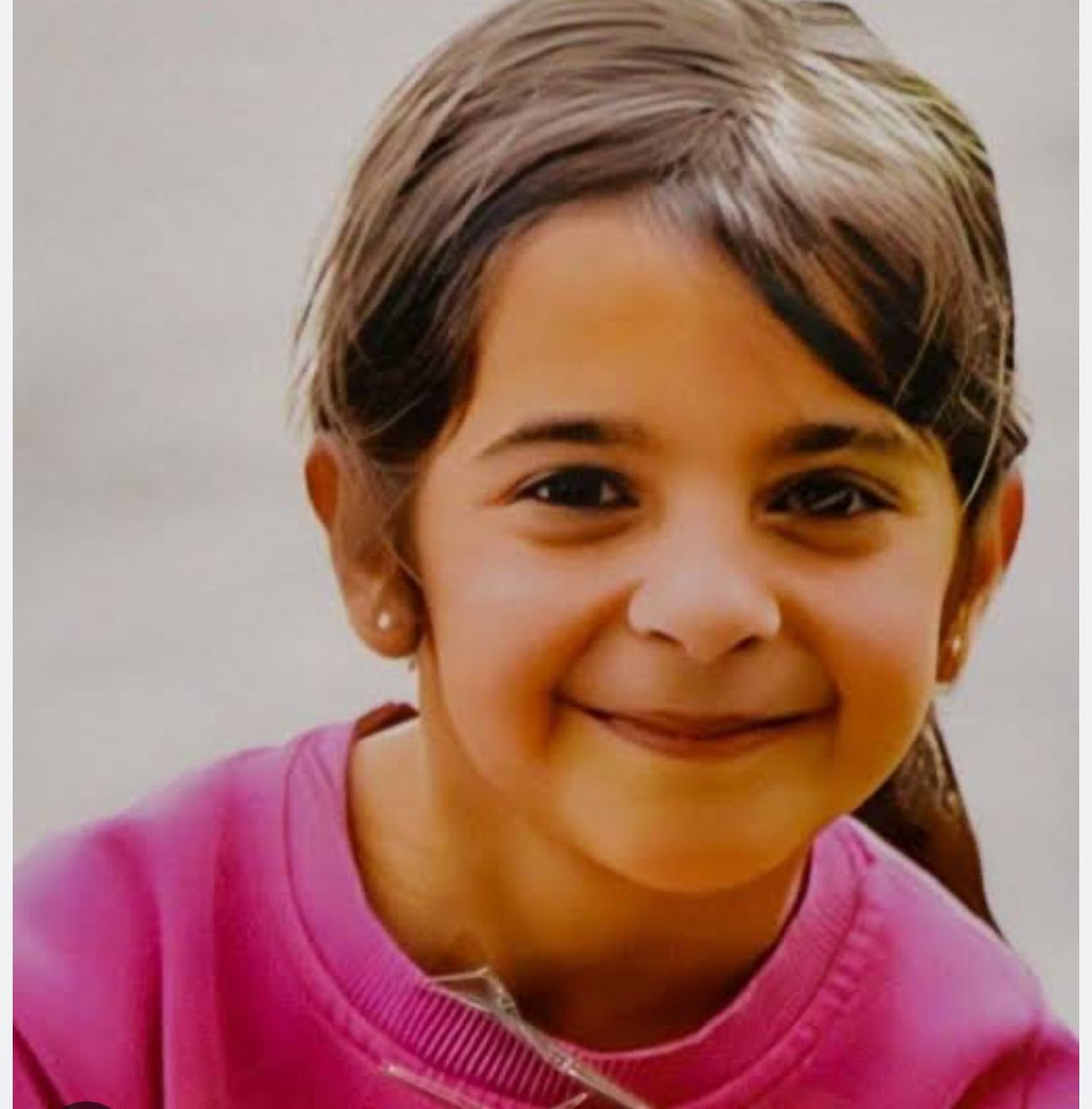 Cennette kızıma arkadaş ol günahsız yavrum, sana bunu yapan ve vesile olan kim varsa soyu kurusun #Narin