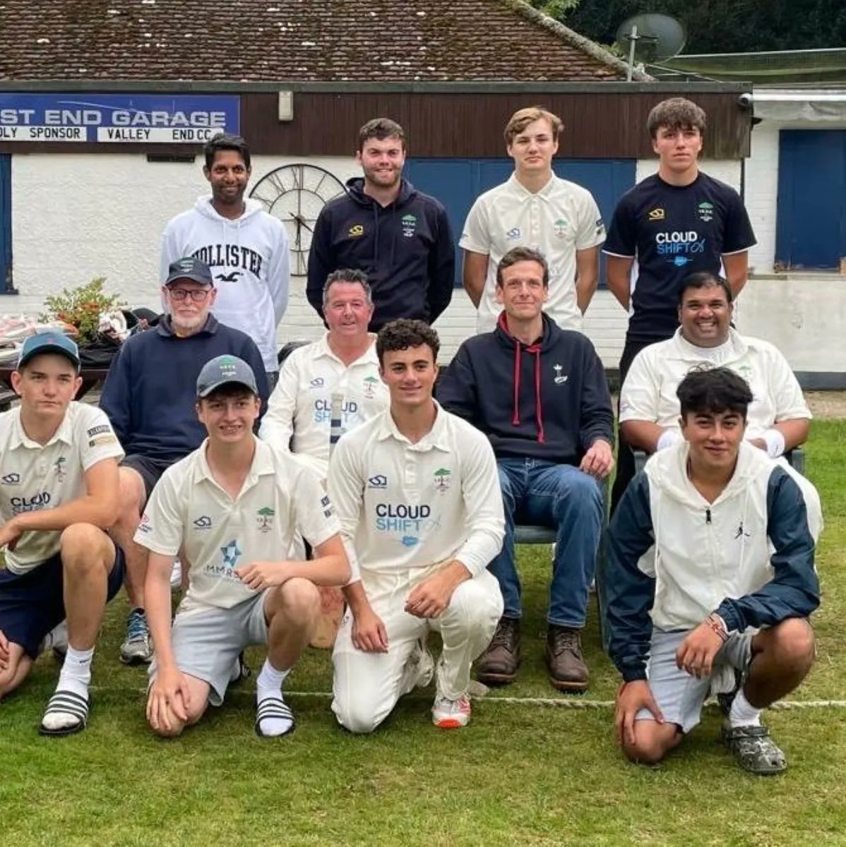 Senior League Positions 🏆

1st XI - 8th 
2nd XI - 10th 
3rd XI - 8th 
4th XI - Champions 
5th XI - 3rd 

🔵🟡