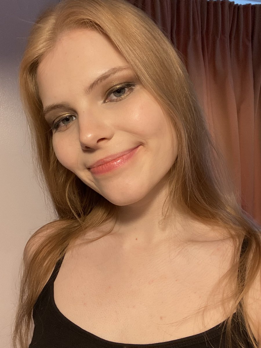UnbakedBeans's tweet photo. i should post myself here too oops hahah https://t.co/oinNLyU4Ea