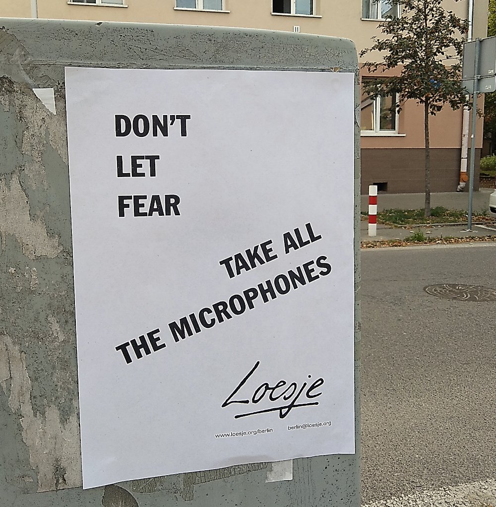 Don’t let fear 
         take all the microphones

#Loesje
#fear #courage #microphone #voice #standuptofear