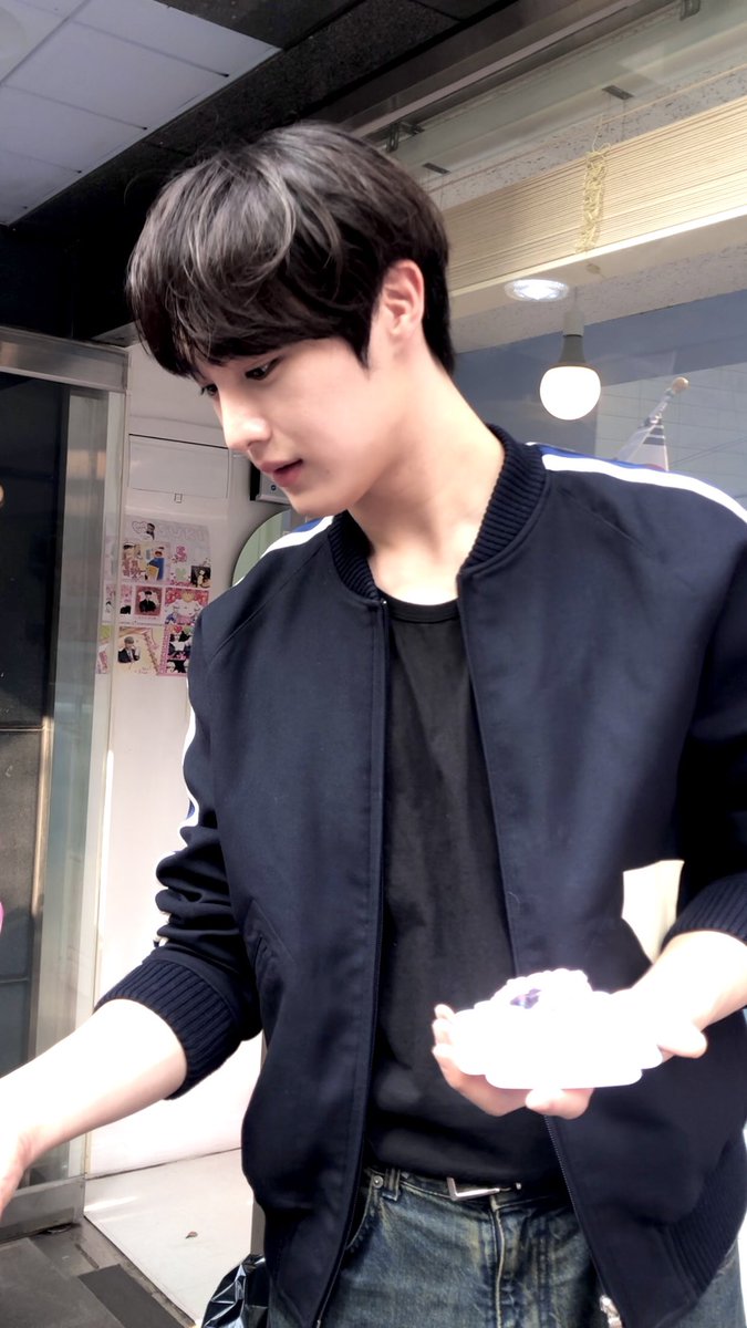 xpom_mux's tweet photo. 커요미케이크(≧∀≦)♥︎
#l0V2SUKI
#현석이가젤루좋아 https://t.co/vpQAO9cVKv