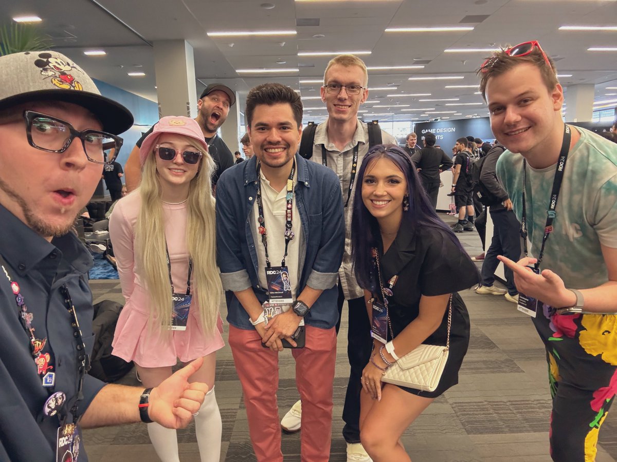 MORE RDC w/ <a href="/moonfallx/">moonfallx</a> <a href="/Real_RedNinja/">✨StarCode RedNinja💫</a> <a href="/TwiistedPandora/">Mike McCloud</a> <a href="/FedoraMasterB98/">FedoraMasterB98</a> <a href="/BlastiiMusic/">Blastii</a> <a href="/Crazyblox_/">Crazyblox (@crazyblox.bsky.social)</a>