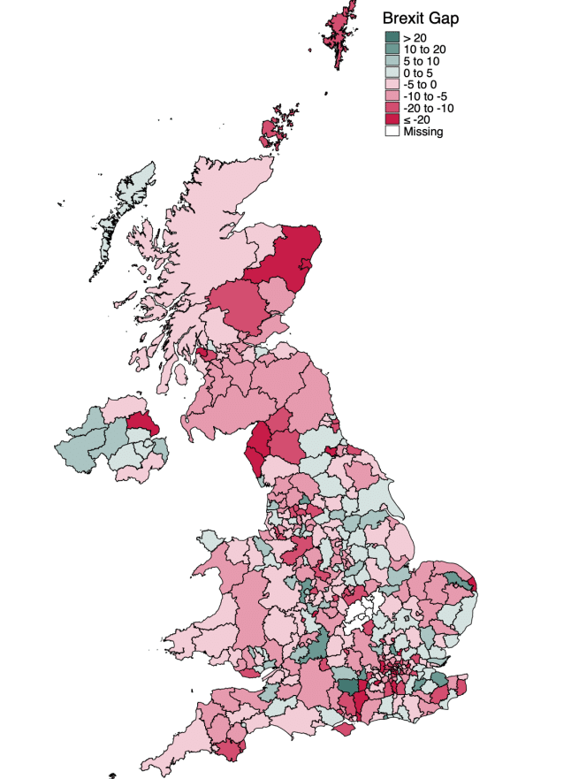 Andrés Rodríguez-Pose (@rodriguez_pose) on Twitter photo The economic cost of #Brexit is large —between 5 & 10% of GDP— and near universal across all #UK regions. It is strongest in England & Scotland.
Northern Ireland is the main exception.
Very interesting results by <a href="/fetzert/">Thiemo Fetzer 🇪🇺🇺🇦 - same handle elsewhere</a>, <a href="/EleAla/">Eleonora Alabrese</a>, <a href="/edenhofer_jacob/">Jacob Edenhofer 🇪🇺 🇺🇦</a> & Wang.
ukandeu.ac.uk/levelling-up-b… The economic cost of #Brexit is large —between 5 & 10% of GDP— and near universal across all #UK regions. It is strongest in England & Scotland.
Northern Ireland is the main exception.
Very interesting results by <a href="/fetzert/">Thiemo Fetzer 🇪🇺🇺🇦 - same handle elsewhere</a>, <a href="/EleAla/">Eleonora Alabrese</a>, <a href="/edenhofer_jacob/">Jacob Edenhofer 🇪🇺 🇺🇦</a> & Wang.
ukandeu.ac.uk/levelling-up-b…