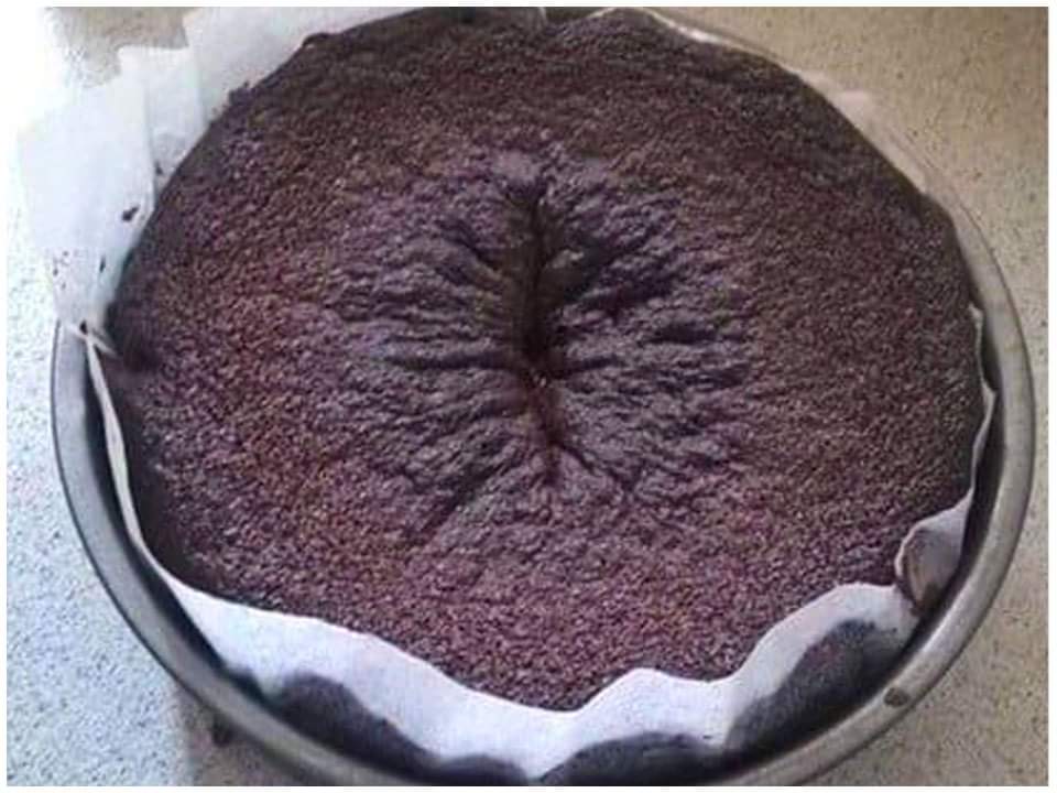 AKundendienst's tweet photo. Jemand meinte zu mir, ich solle mich von den AfD-Inhalten einfach mal inspirieren lassen.
Tja, was soll ich sagen?
Heute nachmittag gibt es Arschlochkuchen. https://t.co/sdGR7OjLFc