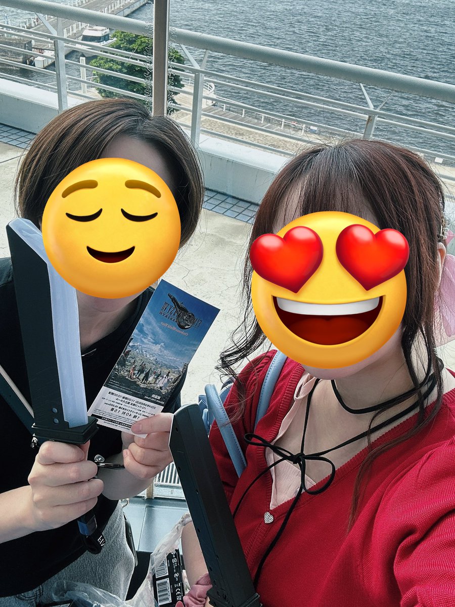 FF7リバースのオケコン良かったァァ！！！良かった……クラエアだった……🥹🥹涙がとまらなかった……😭大きな画面でクラウドが恋に落ちた瞬間を垣間見た気がした😭😭よかった……オケコン……また行きたい🙏
エアリスコーデ頑張った🌸✨️