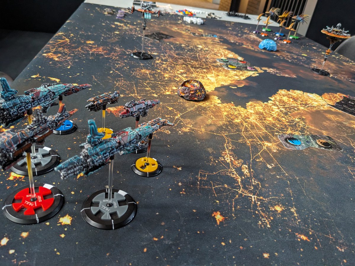 isorna's tweet image. Segundo día de @freakwarsmadrid ! Seguimos con las demos de #DropFleetCommander de @TTCombat en la mesa de @battletricks , primera planta en la zona de medios y prensa, animaos!
