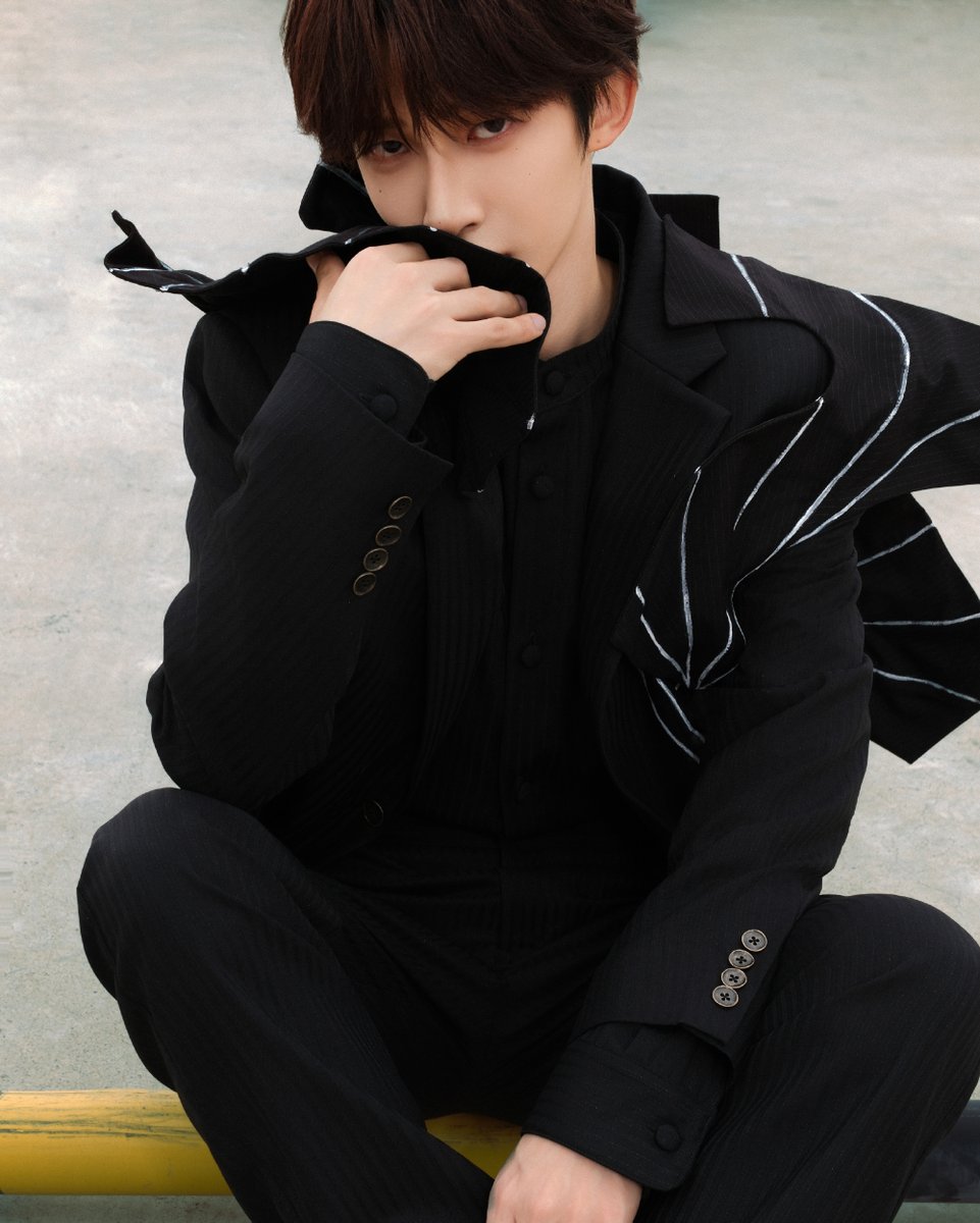 Liuyu_Fanclub's tweet photo. 240908 LIU YU STUDIO Weibo Update  

Link the tour of [Universe] 📶

#Liuyu #刘宇 #劉宇 
#リュウユ #리우위 #หลิวอวี่ #LưuVũ https://t.co/axotEm7CIv
